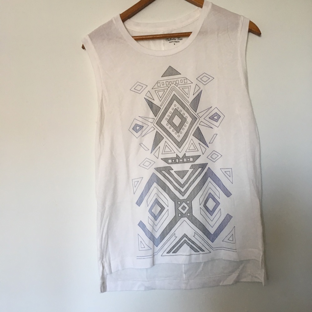 White tees